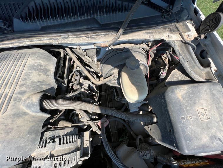 image for item IA9066 2005 Chevrolet Silverado 1500  pickup truck