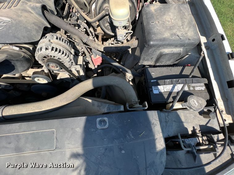 image for item IA9066 2005 Chevrolet Silverado 1500  pickup truck