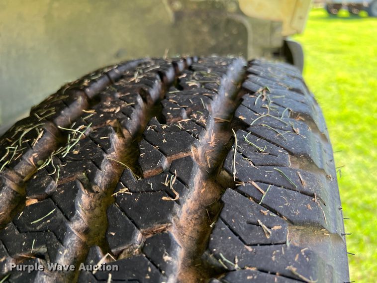 image for item IA9066 2005 Chevrolet Silverado 1500  pickup truck