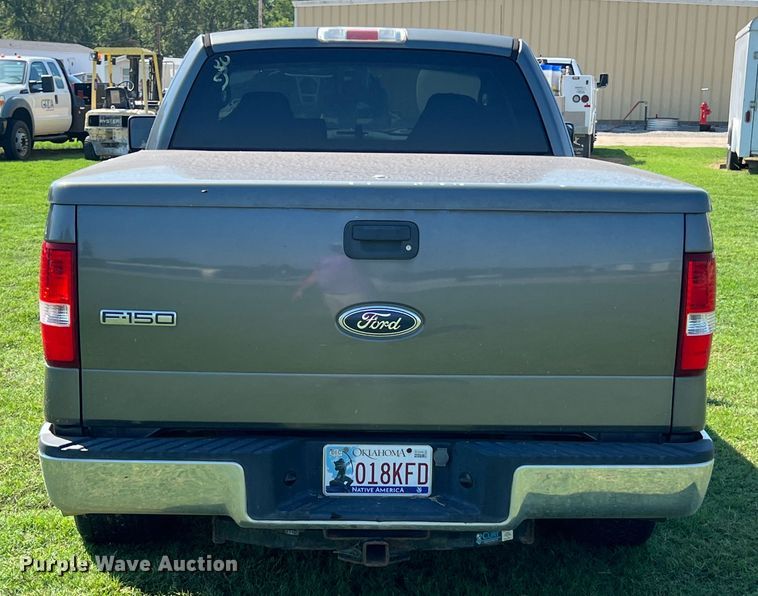 image for item IA9068 2004 Ford F150  SuperCab pickup truck