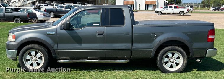 image for item IA9068 2004 Ford F150  SuperCab pickup truck