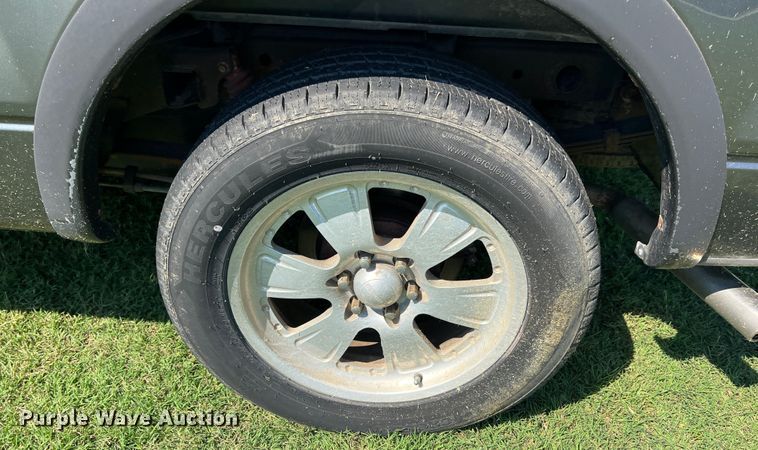 image for item IA9068 2004 Ford F150  SuperCab pickup truck