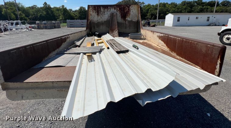 image for item IA9071 1981 International 1854  dump flatbed truck