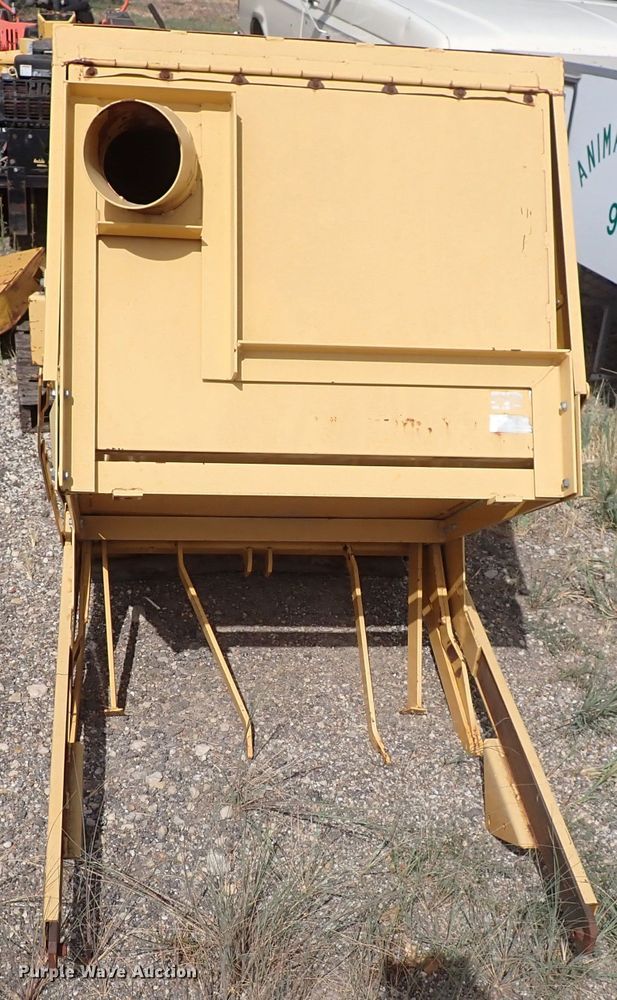 image for item IN9138 Hustler  mower parts