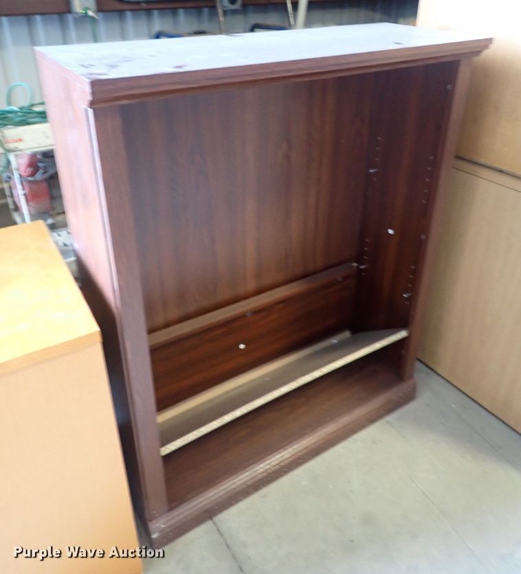 image for item IN9143 Wood furniture
