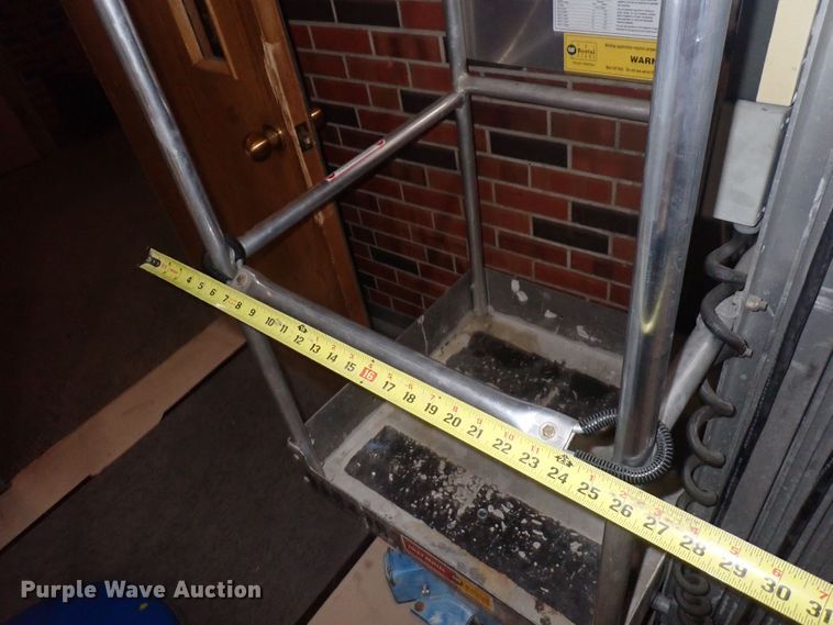 image for item IN9173 Genie AW36S  vertical lift