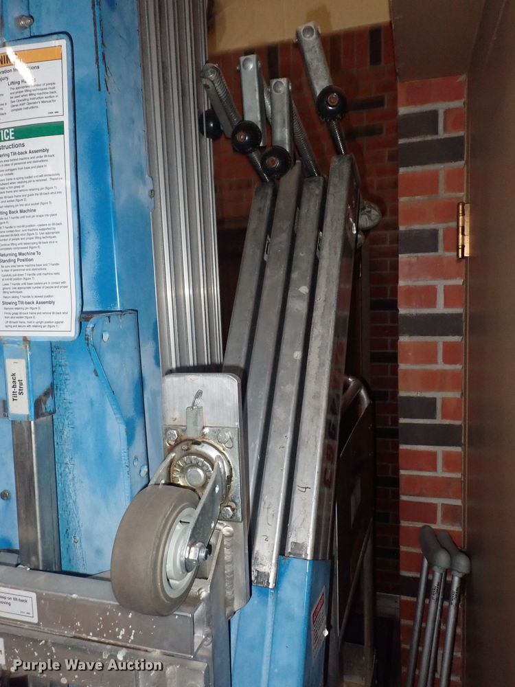 image for item IN9173 Genie AW36S  vertical lift