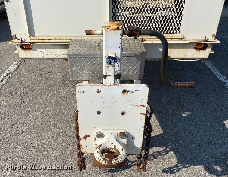 image for item JA9040 2003 Vector 09007  vacuum excavator