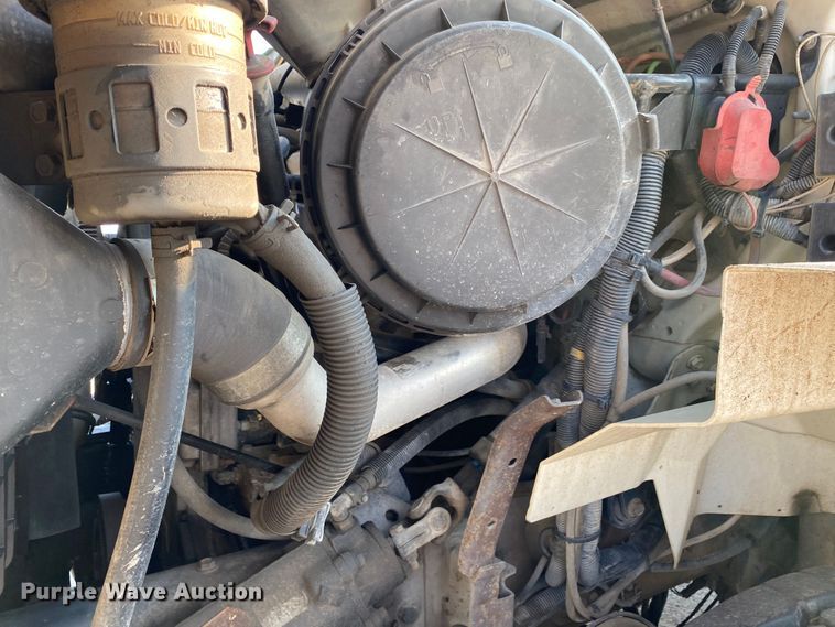 image for item JA9041 2008 International WorkStar 7400  vacuum truck