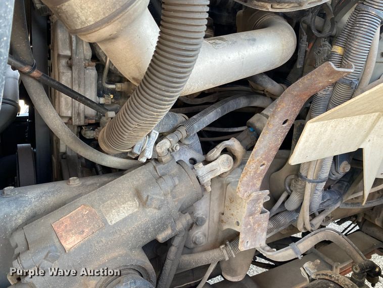 image for item JA9041 2008 International WorkStar 7400  vacuum truck