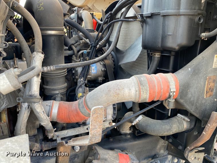 image for item JA9041 2008 International WorkStar 7400  vacuum truck