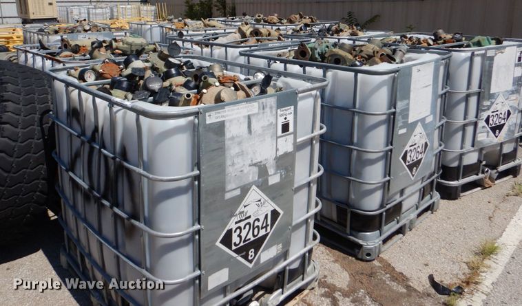 image for item JA9059 (12) totes of water meters