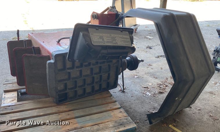 image for item JA9086 Coats 1000 wheel balancer