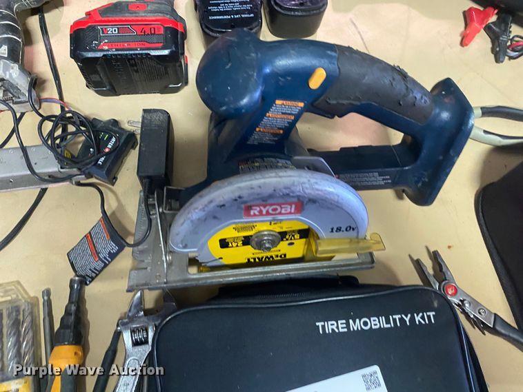 image for item JA9129 Tools