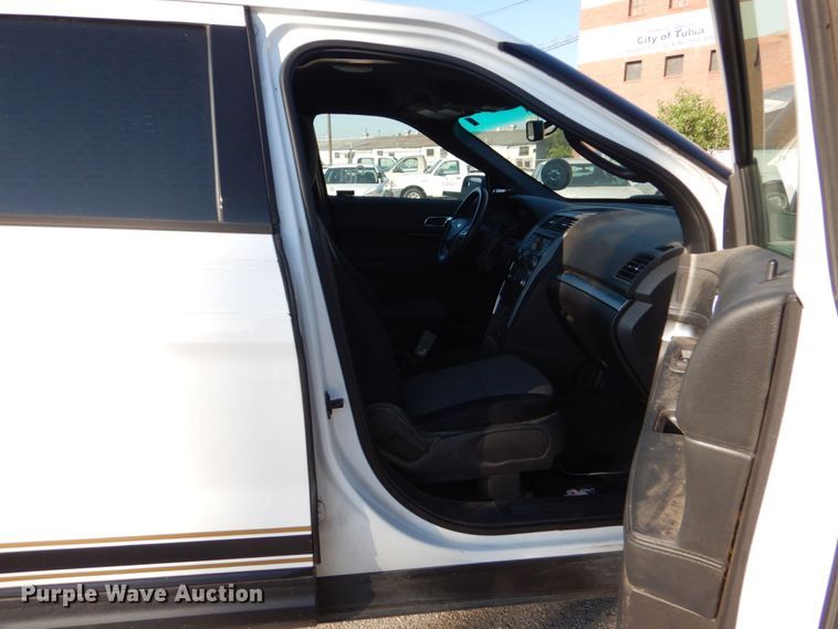 image for item JA9152 2013 Ford Explorer Police Interceptor  SUV
