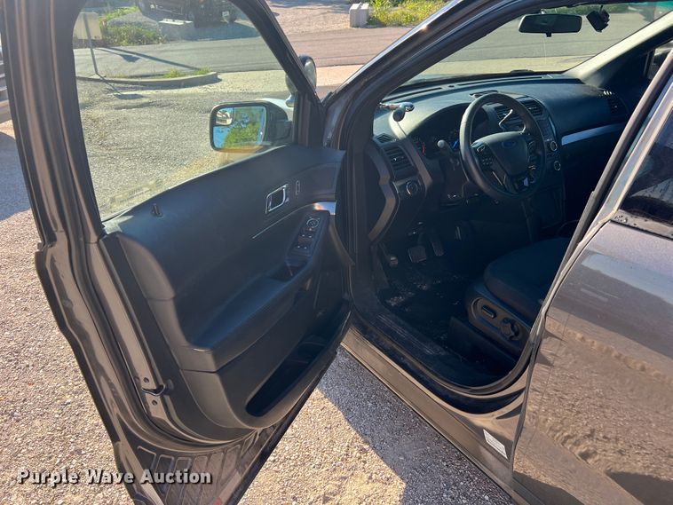 image for item JM9162 2016 Ford Explorer Police Interceptor  SUV