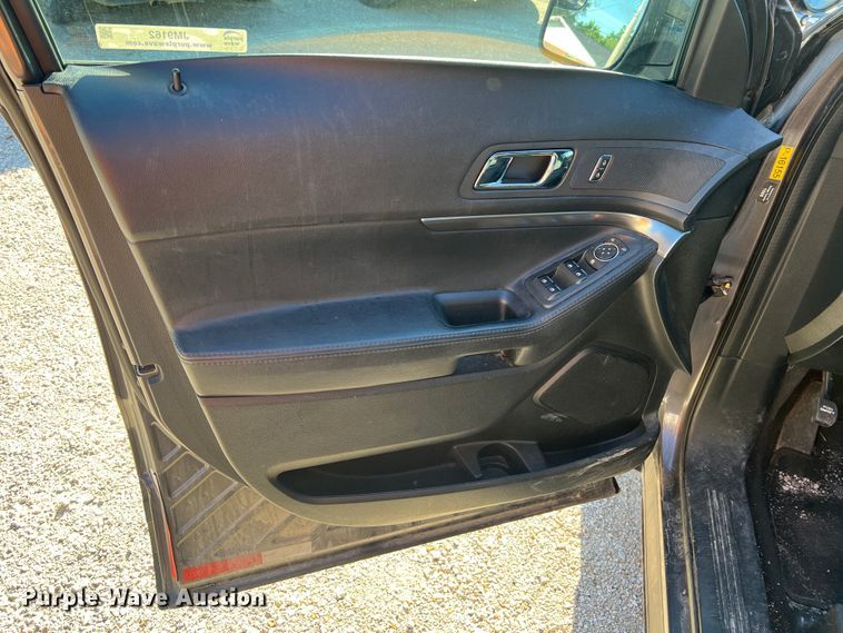 image for item JM9162 2016 Ford Explorer Police Interceptor  SUV