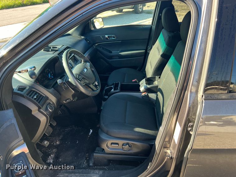 image for item JM9162 2016 Ford Explorer Police Interceptor  SUV