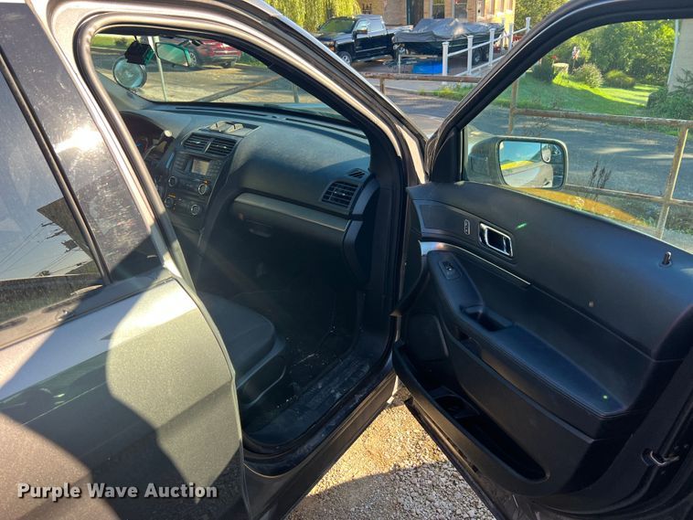 image for item JM9162 2016 Ford Explorer Police Interceptor  SUV