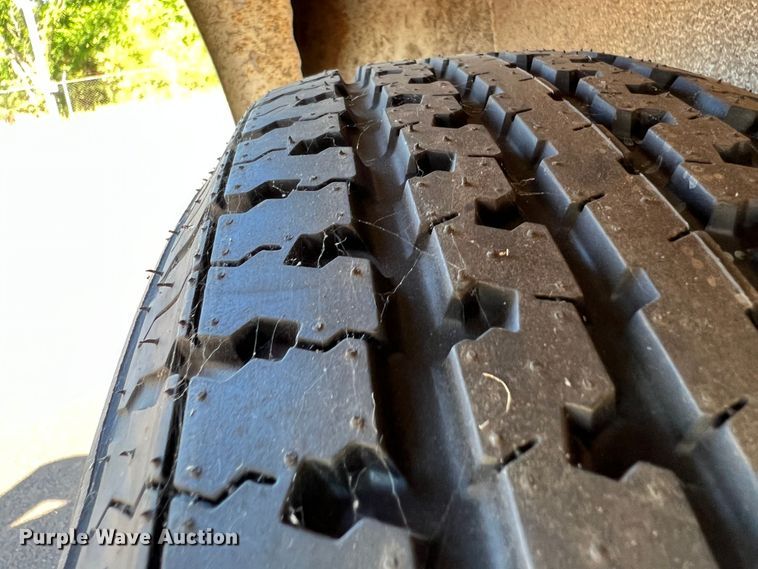 image for item JX9313 1996 W-W Trailers  enclosed cargo trailer