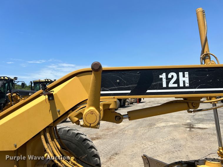 image for item JX9424 2007 Caterpillar 12H  motor grader