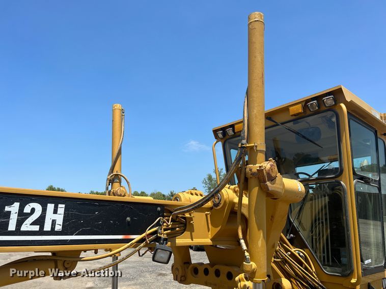 image for item JX9424 2007 Caterpillar 12H  motor grader