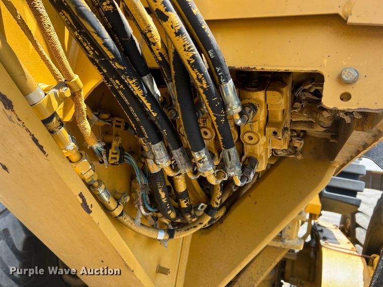 image for item JX9424 2007 Caterpillar 12H  motor grader