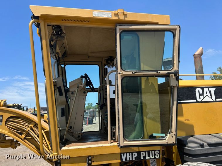 image for item JX9424 2007 Caterpillar 12H  motor grader