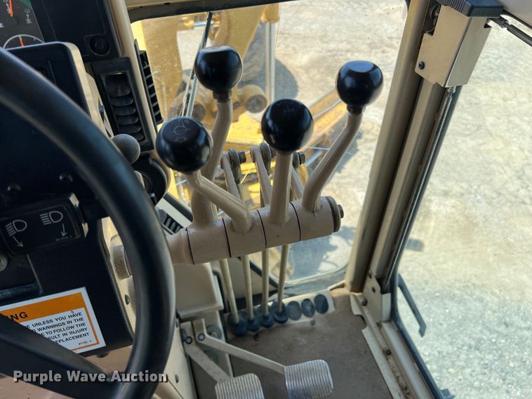 image for item JX9424 2007 Caterpillar 12H  motor grader