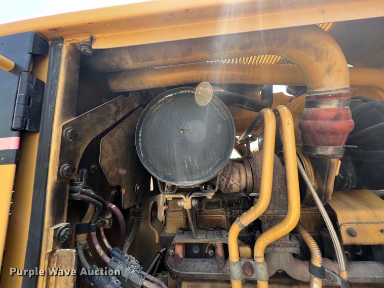 image for item JX9424 2007 Caterpillar 12H  motor grader