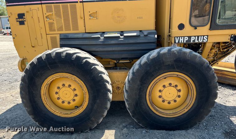 image for item JX9424 2007 Caterpillar 12H  motor grader