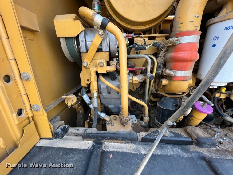 image for item JX9425 2007 Caterpillar 12H  motor grader