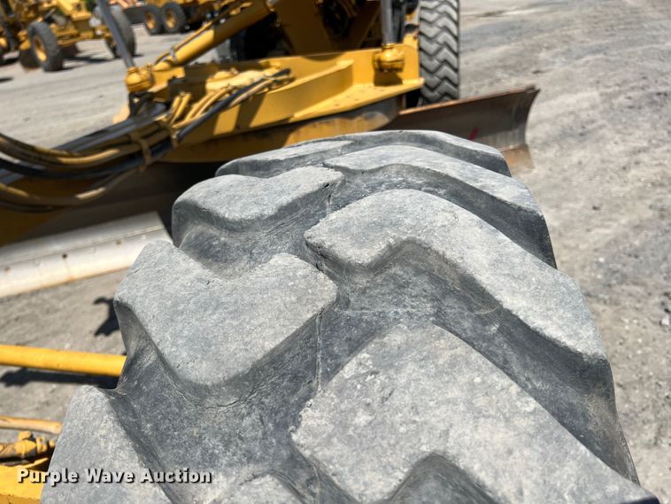 image for item JX9425 2007 Caterpillar 12H  motor grader