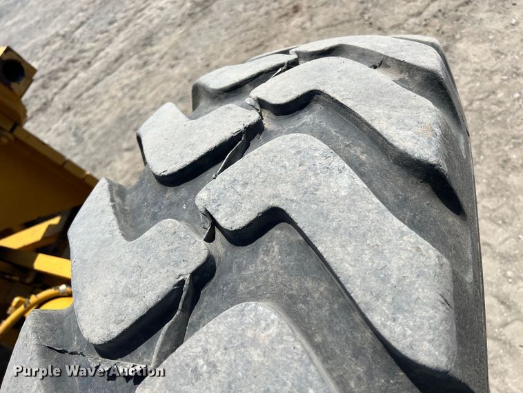 image for item JX9425 2007 Caterpillar 12H  motor grader