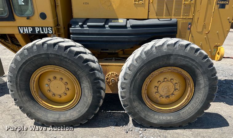 image for item JX9425 2007 Caterpillar 12H  motor grader