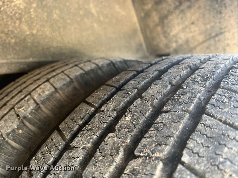 image for item JX9463 2009 Chevrolet Express 3500  ambulance