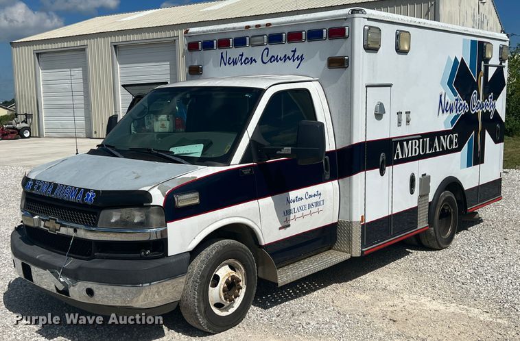 image for item JX9464 2009 Chevrolet Express 3500  ambulance