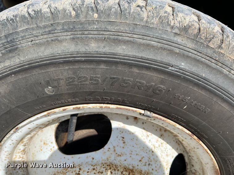 image for item JX9464 2009 Chevrolet Express 3500  ambulance