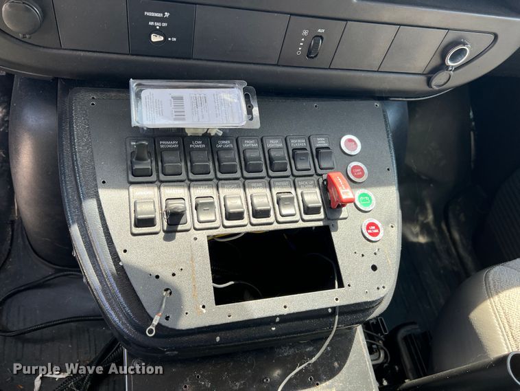 image for item JX9465 2014 Chevrolet Express G3500  ambulance