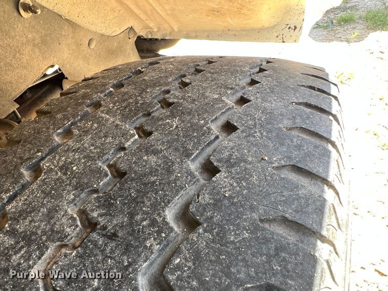 image for item JX9465 2014 Chevrolet Express G3500  ambulance