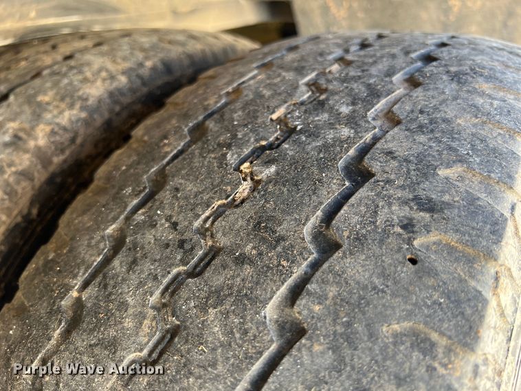 image for item JX9465 2014 Chevrolet Express G3500  ambulance