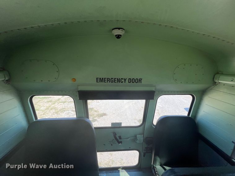 image for item JX9472 2007 Freightliner FS65  school bus