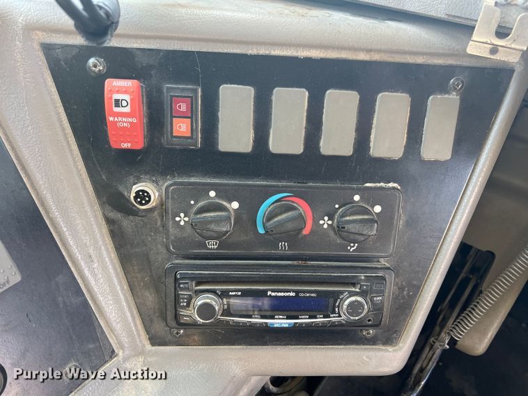 image for item JX9472 2007 Freightliner FS65  school bus