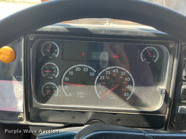 image for item JX9472 2007 Freightliner FS65  school bus