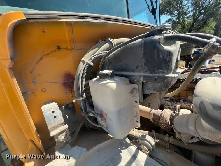 image for item JX9472 2007 Freightliner FS65  school bus