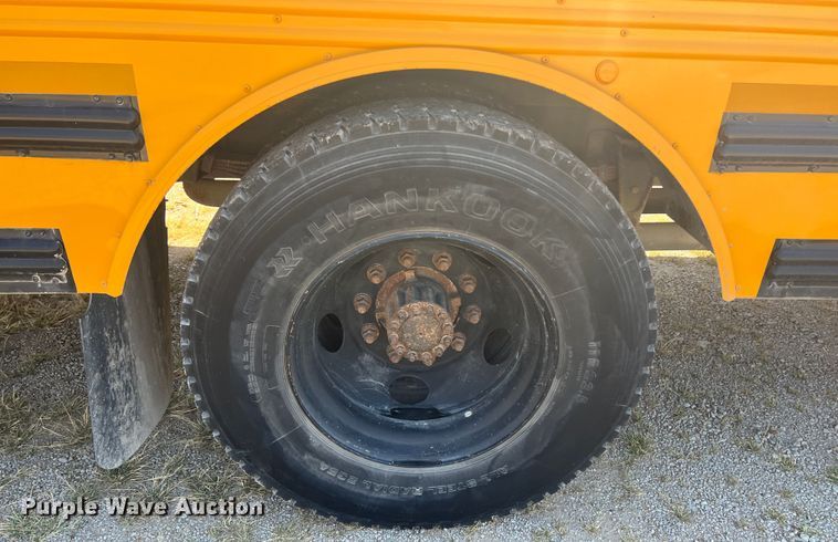 image for item JX9472 2007 Freightliner FS65  school bus