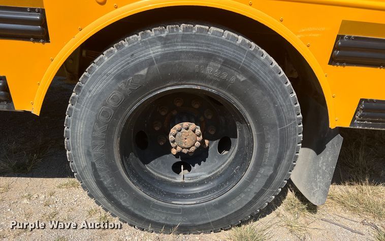 image for item JX9472 2007 Freightliner FS65  school bus