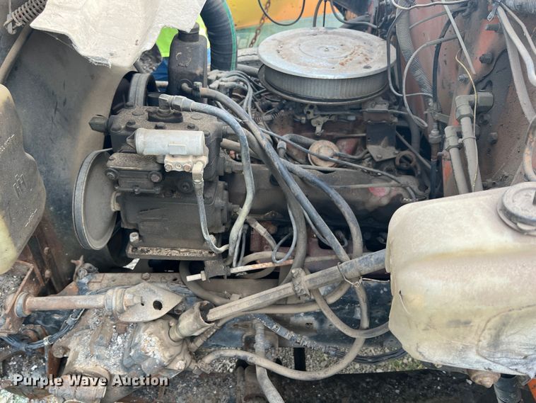 image for item JX9478 1980 International 1925  truck cab and chassis