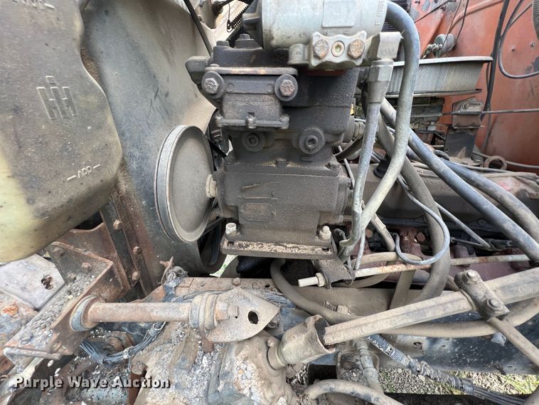 image for item JX9478 1980 International 1925  truck cab and chassis