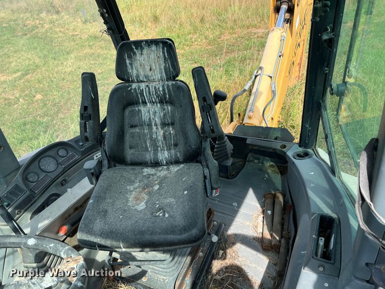 image for item JX9482 1998 New Holland 555E  backhoe